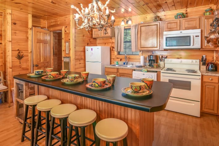 Permanent Vacation - Kitchen - Smoky Mountain Honeymoon Cabin Sevierville, Tennessee Cabin Rental - Gallery Image #28