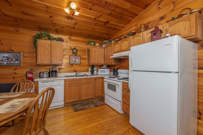 Pigeon Forge, Tennessee Cabin Rental - Gallery Image #10