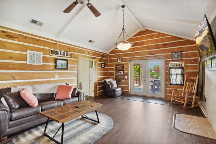 Pigeon Forge, Tennessee Cabin Rental - Gallery Image #5