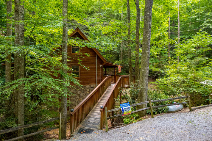 Pigeon Forge, Tennessee Cabin Rental - Gallery Image #1