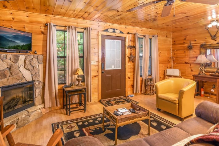 Permanent Vacation - Living Area - Smoky Mountain Honeymoon Cabin Sevierville, Tennessee Cabin Rental - Gallery Image #11