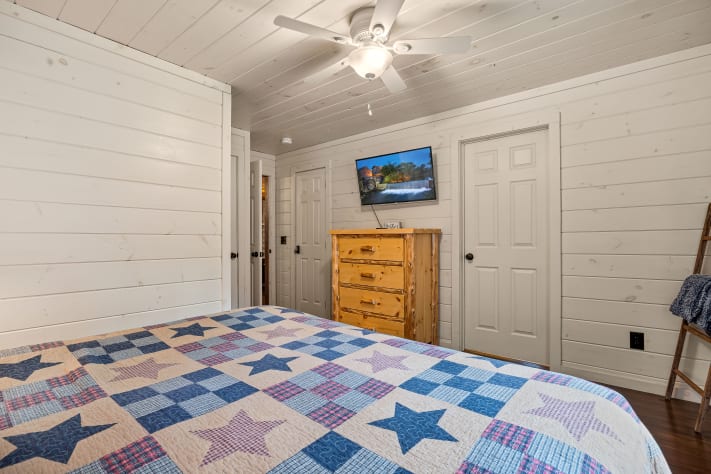 Pigeon Forge, Tennessee Cabin Rental - Gallery Image #23