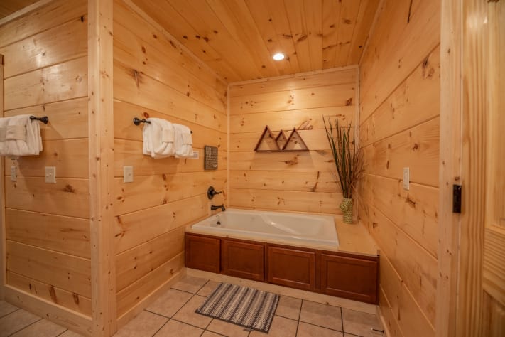 Pigeon Forge, Tennessee Cabin Rental - Gallery Image #12