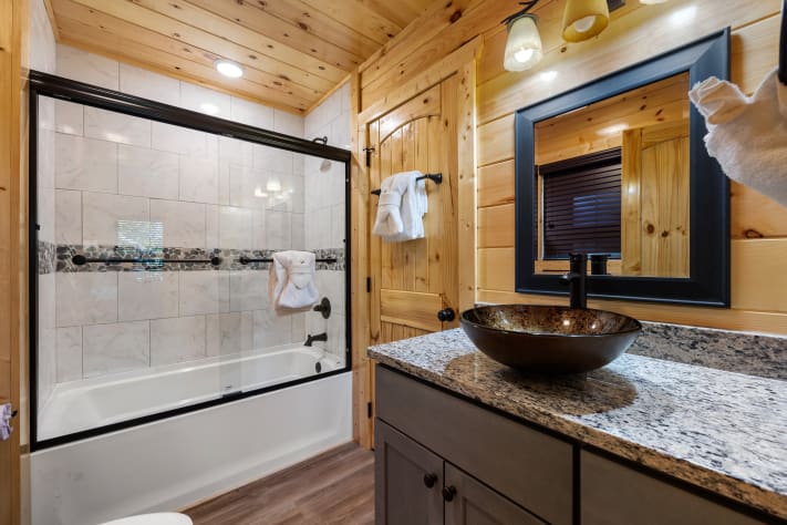 Gatlinburg, Tennessee Cabin Rental - Gallery Image #15
