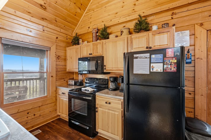 Sevierville, Tennessee Cabin Rental - Gallery Image #13