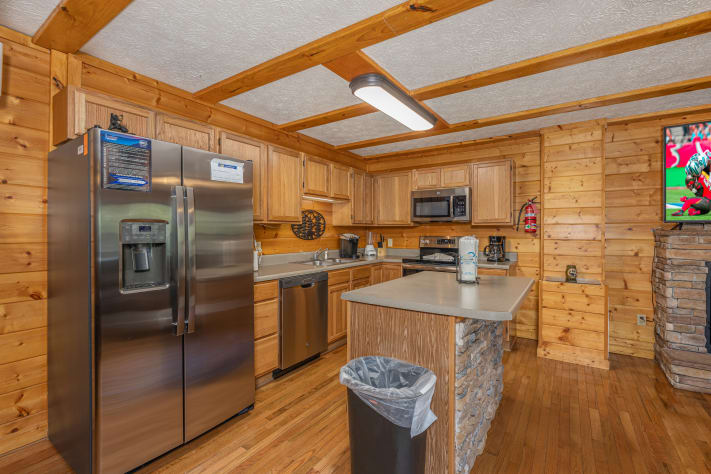 Pigeon Forge, Tennessee Cabin Rental - Gallery Image #5