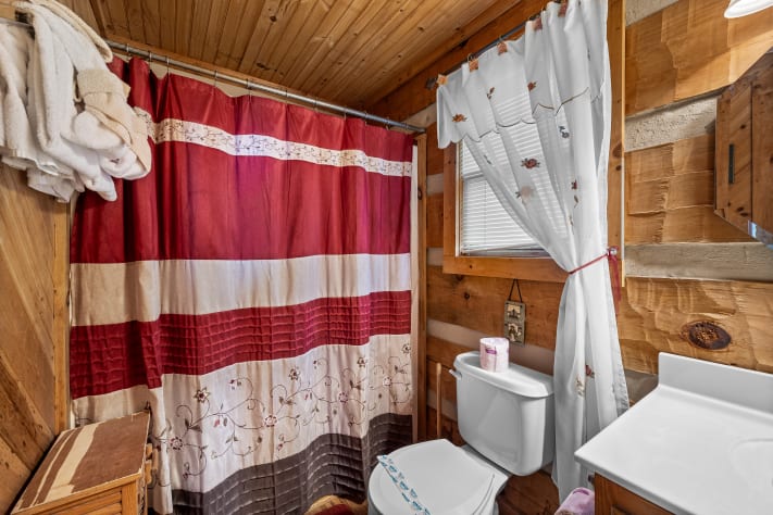 Pigeon Forge, Tennessee Cabin Rental - Gallery Image #18
