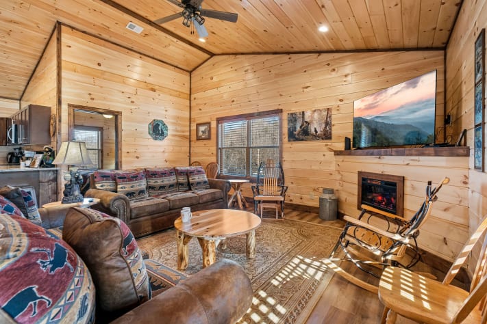 Gatlinburg, Tennessee Cabin Rental - Gallery Image #6
