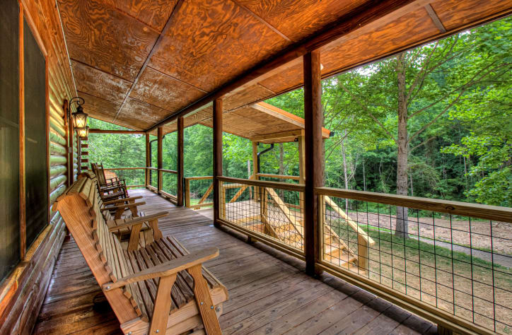 Big Front Porch Sevierville, Tennessee Cabin Rental - Gallery Image #18