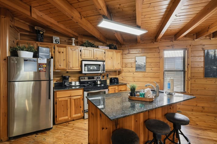 Gatlinburg, Tennessee Cabin Rental - Gallery Image #14
