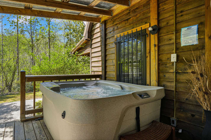 Gatlinburg, Tennessee Cabin Rental - Gallery Image #2