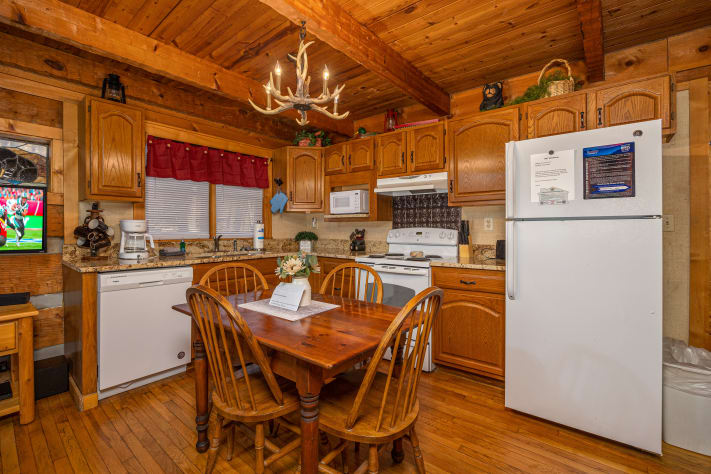 Pigeon Forge, Tennessee Cabin Rental - Gallery Image #8