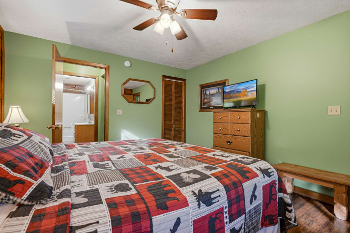 Pigeon Forge, Tennessee Cabin Rental - Gallery Image #21