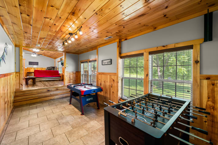 Gatlinburg, Tennessee Cabin Rental - Gallery Image #12