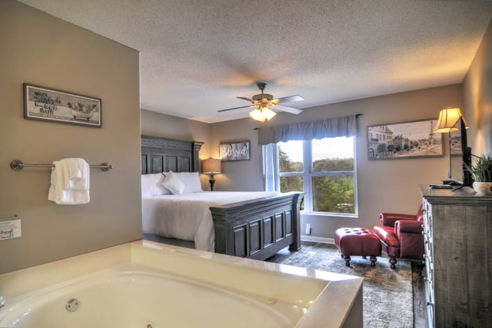 Photo #1 Pigeon Forge, Tennessee Cabin Rental - Gallery Image #1