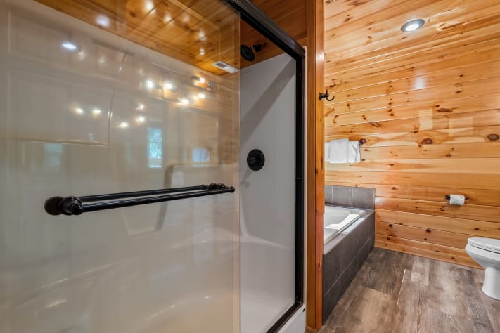 Gatlinburg, Tennessee Cabin Rental - Gallery Image #34