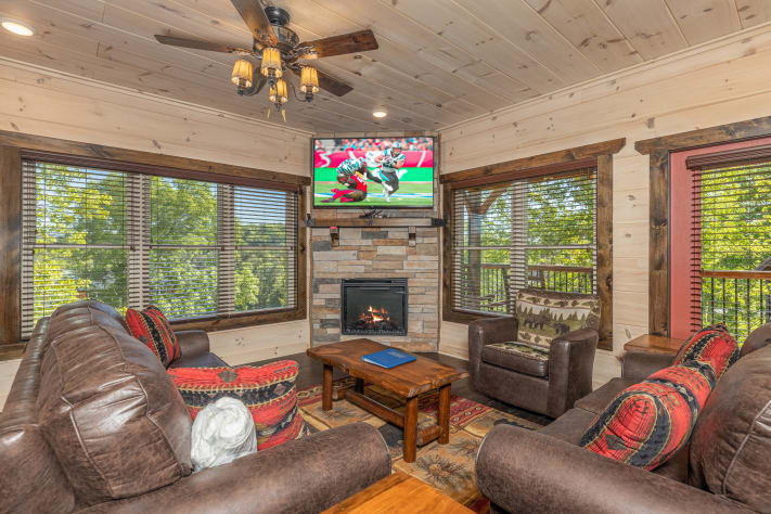 Pigeon Forge, Tennessee Cabin Rental - Gallery Image #7