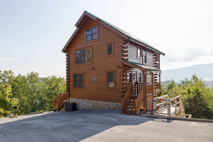 Pigeon Forge, Tennessee Cabin Rental - Gallery Image #2