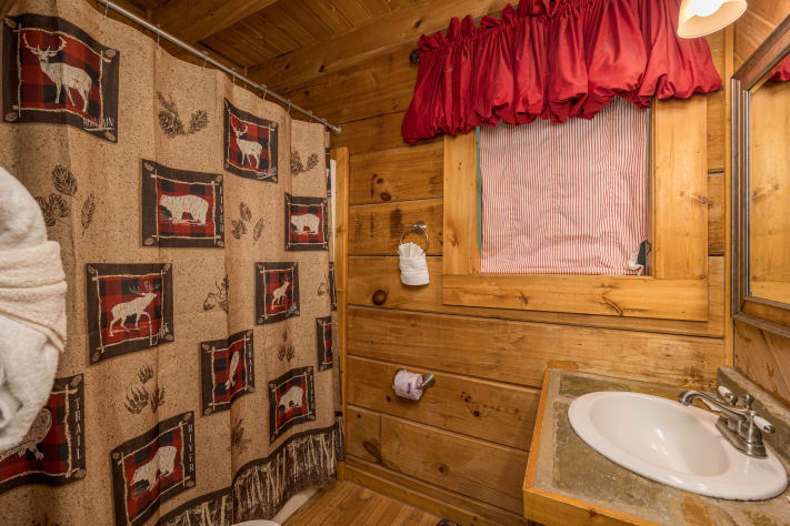 Gatlinburg, Tennessee Cabin Rental - Gallery Image #15