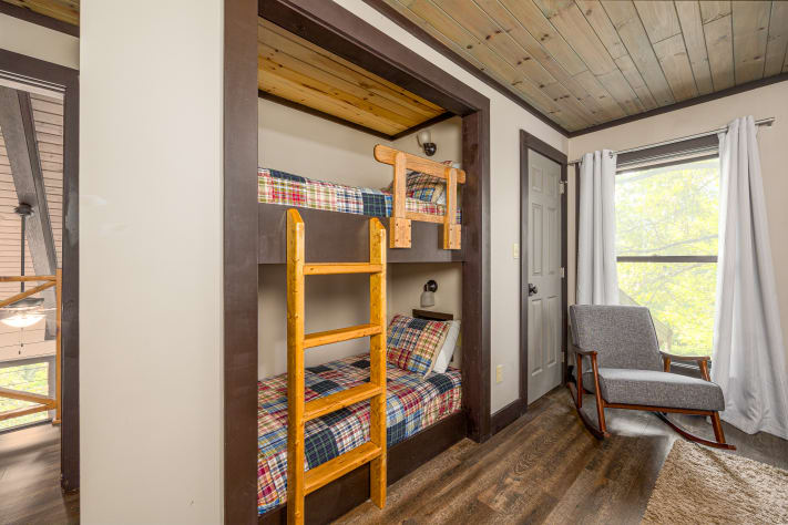 Gatlinburg, Tennessee Chalet Rental - Gallery Image #24