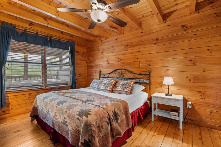 Gatlinburg, Tennessee Cabin Rental - Gallery Image #12