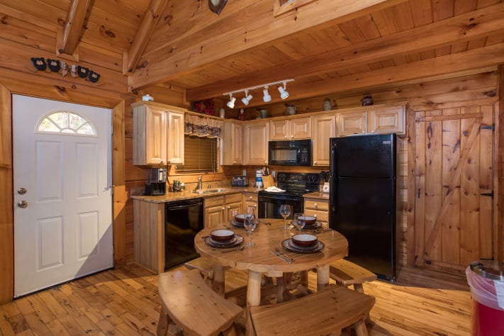 Pigeon Forge, Tennessee Cabin Rental - Gallery Image #5