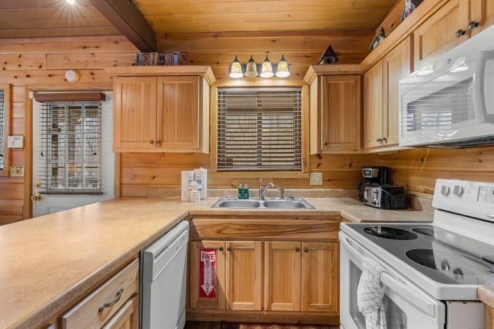 Gatlinburg, Tennessee Cabin Rental - Gallery Image #14