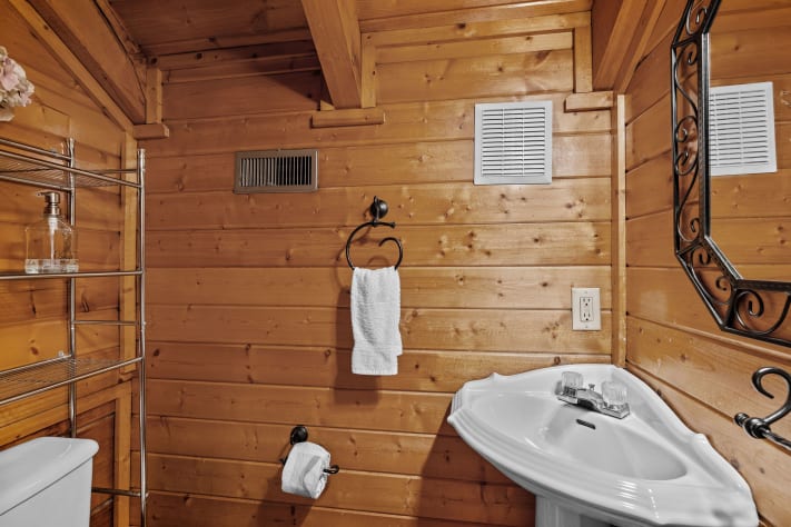 Pigeon Forge, Tennessee Cabin Rental - Gallery Image #16