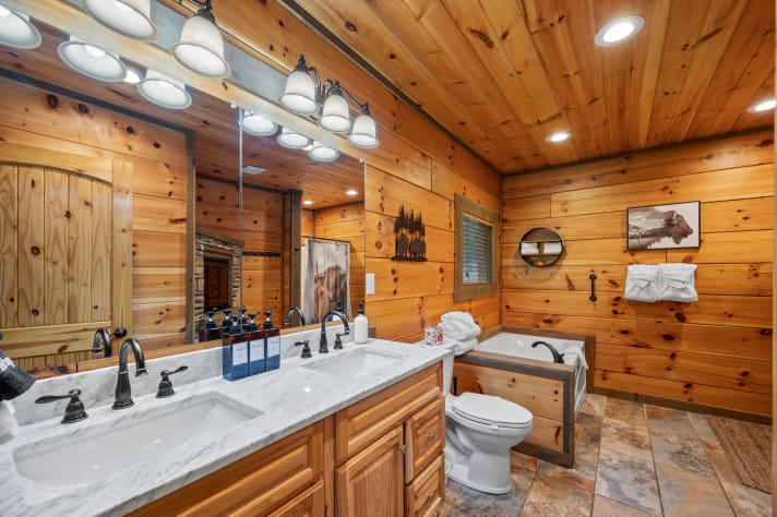 Photo #24 Sevierville, Tennessee Cabin Rental - Gallery Image #24