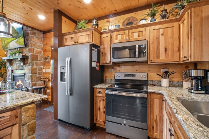 Gatlinburg, Tennessee Cabin Rental - Gallery Image #11