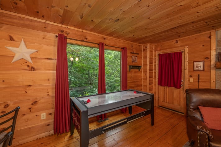 Gatlinburg, Tennessee Cabin Rental - Gallery Image #7
