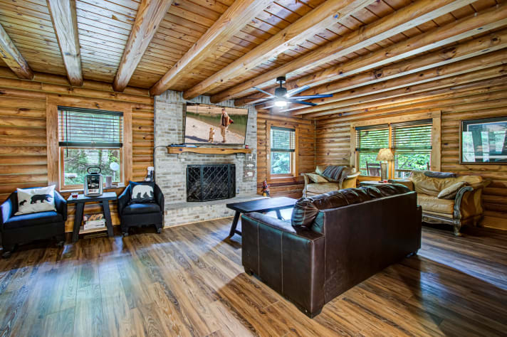Photo #34 Sevierville, Tennessee Cabin Rental - Gallery Image #34