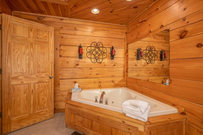 Pigeon Forge, Tennessee Cabin Rental - Gallery Image #14