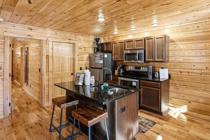 Gatlinburg, Tennessee Cabin Rental - Gallery Image #12