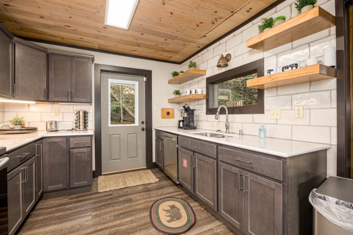 Gatlinburg, Tennessee Chalet Rental - Gallery Image #9