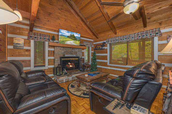 Pigeon Forge, Tennessee Cabin Rental - Gallery Image #5