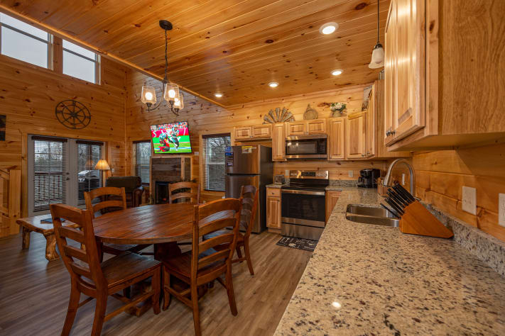 Pigeon Forge, Tennessee Cabin Rental - Gallery Image #5