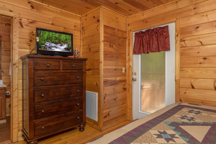 Pigeon Forge, Tennessee Cabin Rental - Gallery Image #12