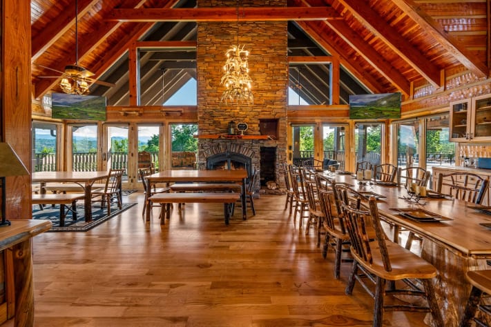 Dining Room Gatlinburg, Tennessee Cabin Rental - Gallery Image #22