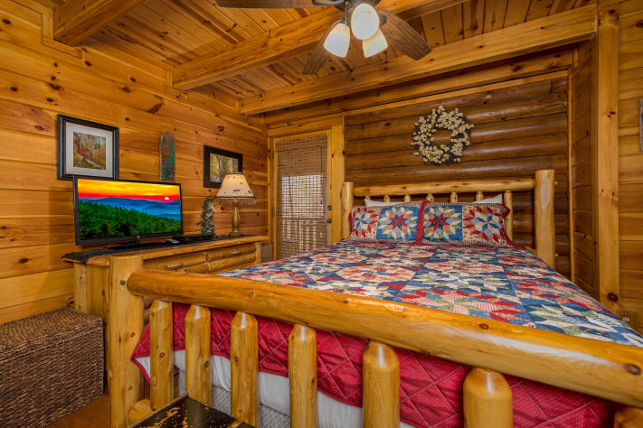 Gatlinburg, Tennessee Cabin Rental - Gallery Image #10