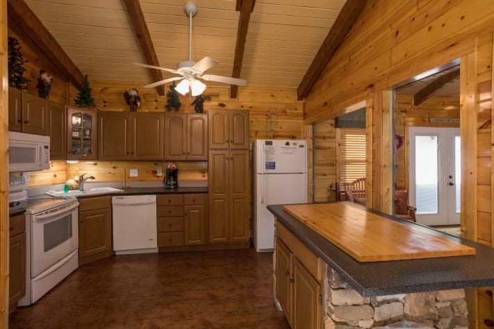 Pigeon Forge, Tennessee Cabin Rental - Gallery Image #9