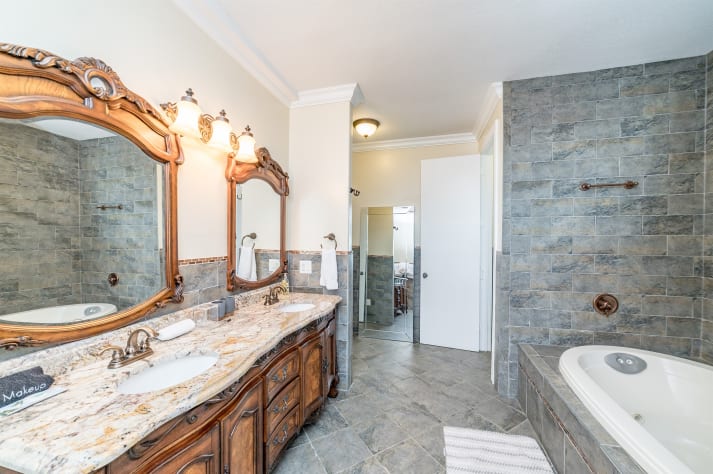 Dandridge, Tennessee Cabin Rental - Gallery Image #29