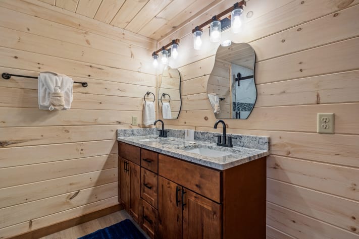 Gatlinburg, Tennessee Cabin Rental - Gallery Image #18