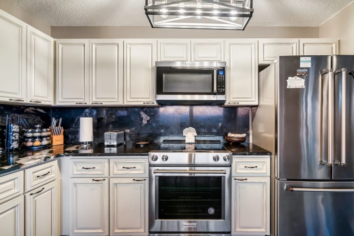 Updated Appliances Gatlinburg, Tennessee Chalet Rental - Gallery Image #20