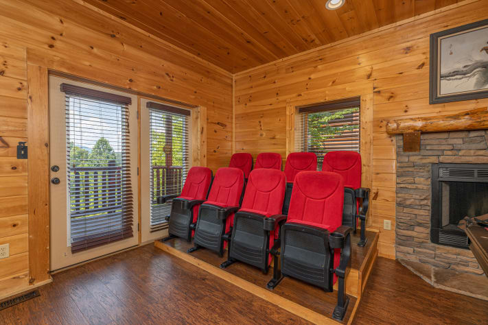 Pigeon Forge, Tennessee Cabin Rental - Gallery Image #11