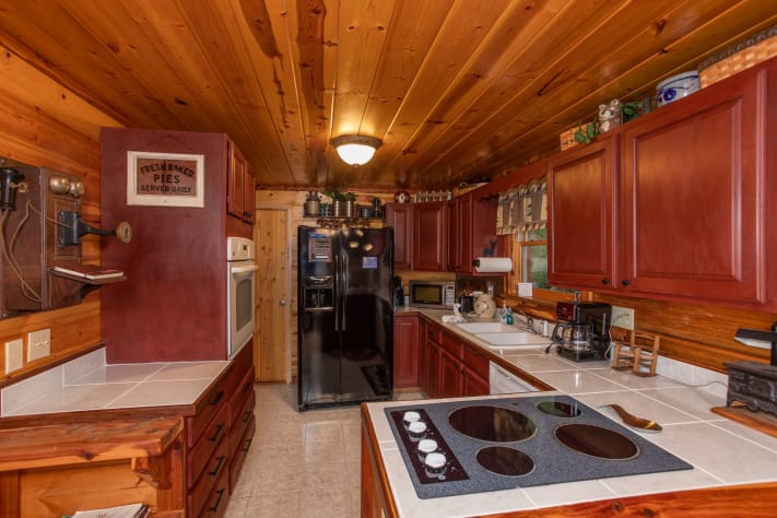 Gatlinburg, Tennessee Cabin Rental - Gallery Image #8