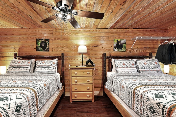 Downstairs Bedroom Sevierville, Tennessee Cabin Rental - Gallery Image #36