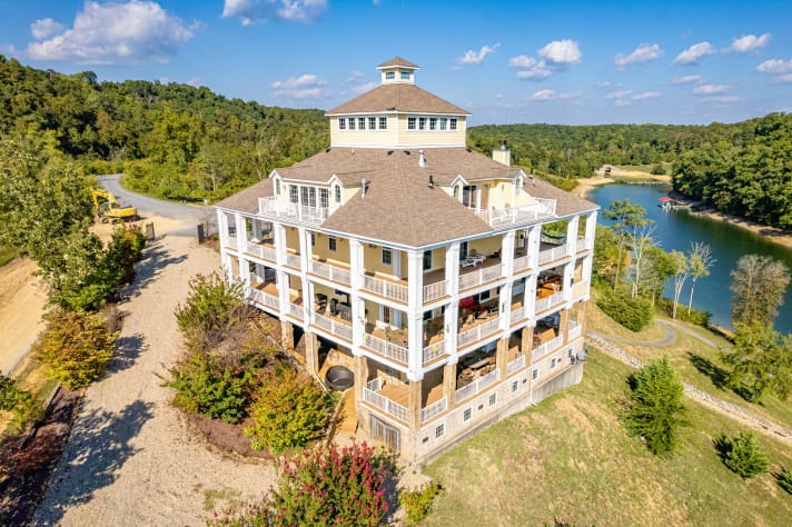 Dandridge, Tennessee Cabin Rental - Gallery Image #4