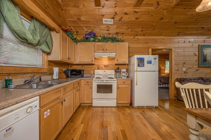 Gatlinburg, Tennessee Cabin Rental - Gallery Image #8