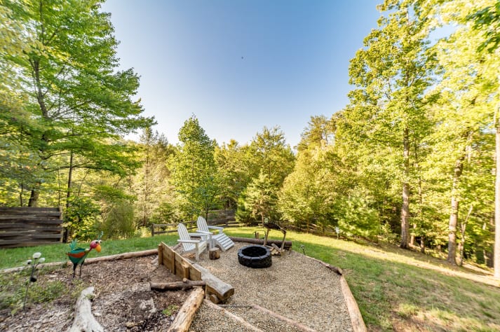 Fire pit in the backyard! Pigeon Forge, Tennessee Cabin Rental - Gallery Image #24